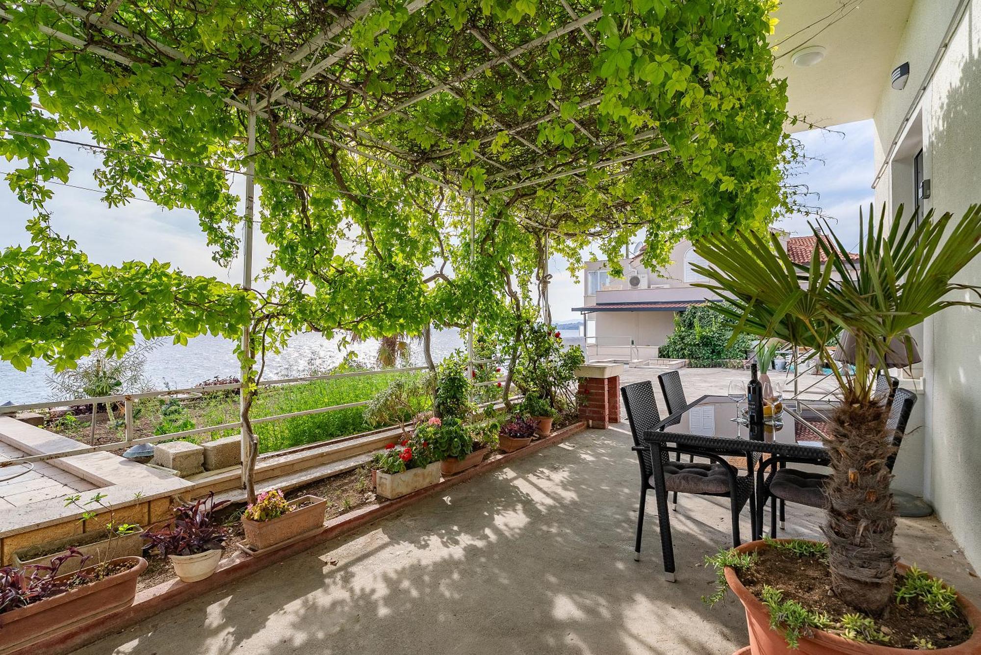 Seaside Ante Apartments Подстрана Екстер'єр фото